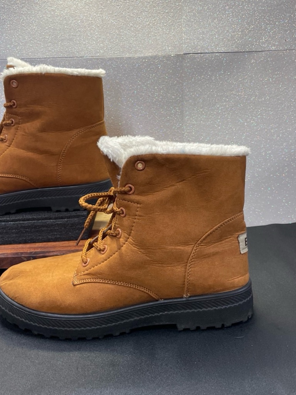 Women's Tan Lined Lace-Up Winter Boots